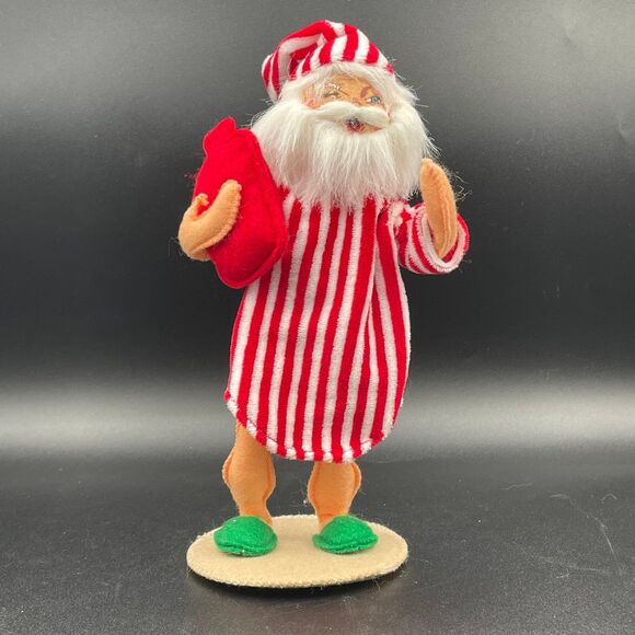 2014 Annalee Dolls Santa Claus in Striped Pajamas Nightgown w/ Hot Water Bottle - Picture 1 of 8